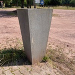 3x Betonnen bloembak